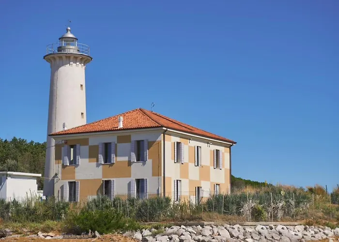 Cozy With Large Balcony Appartamento Bibione