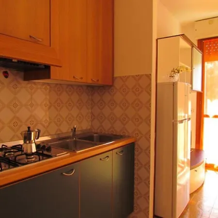 Cozy With Large Balcony